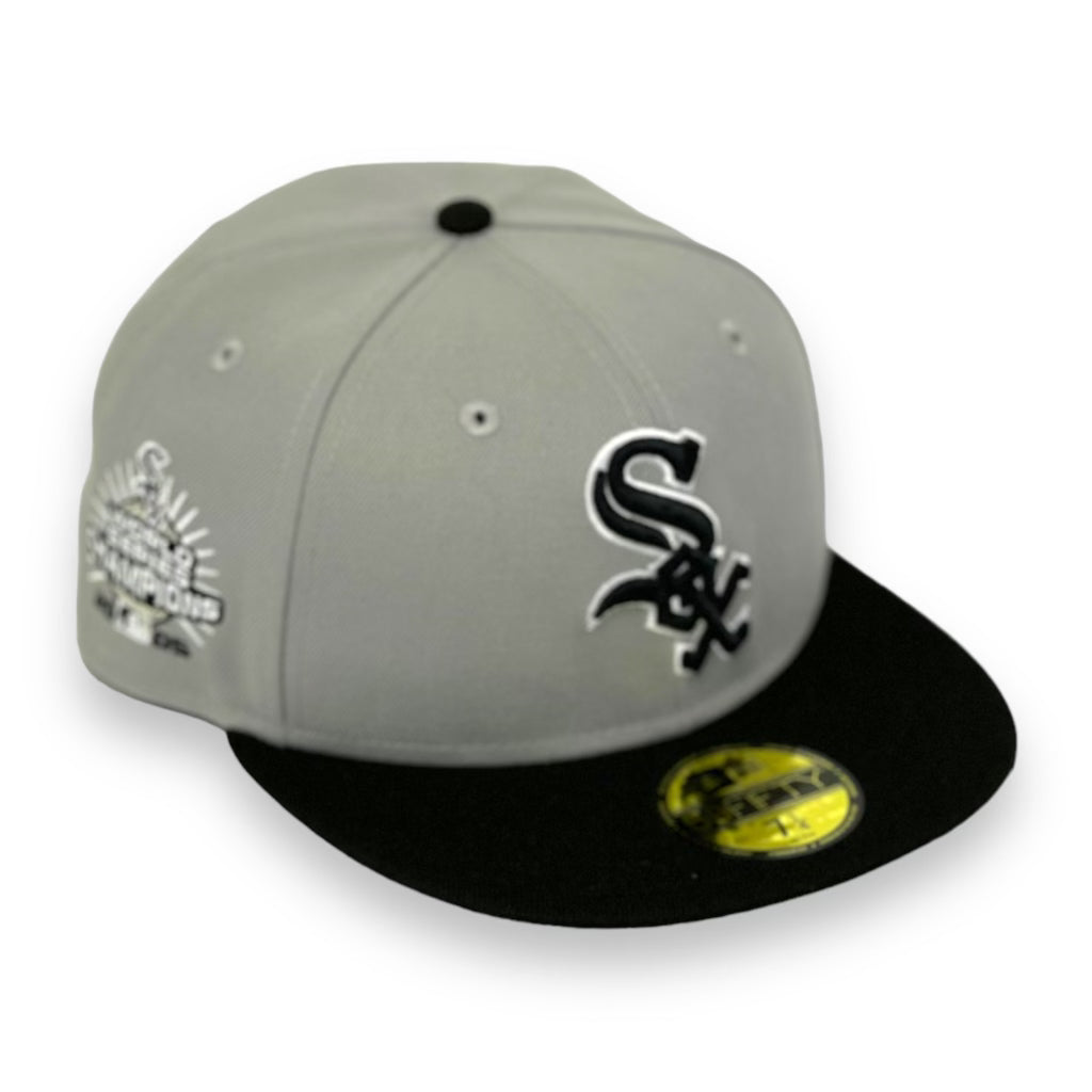 CHICAGO WHITESOX (GREY)(2005 WORLD SERIES CHAMPS) NEW ERA 59FIFTY FITTED (SILVER UNDER VISOR)