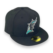 Load image into Gallery viewer, FLORIDA MARLINS (BLACK) (2000-2006 GAME) NEW ERA 59FIFTY FITTED