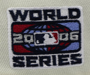 Load image into Gallery viewer, "KIDS" ST.LOUIS CARDINALS (0FF-WHITE) (2006 WORLDSERIES) NEW ERA 59FIFTY FITTED (RED UNDER VISOR)