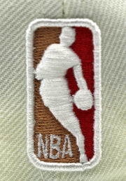 Load image into Gallery viewer, MEMPHIS GRIZZLIES (OFF-WHITE) "NBA 75TH ANNIVERSARY" NEW ERA 59FIFTY FITTED (MINT UNDER VISOR)