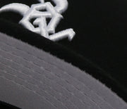 Load image into Gallery viewer, "KIDS" - CHICAGO WHITESOX (2005 WORLDSERIES) NEW ERA 59FIFTY FITTED