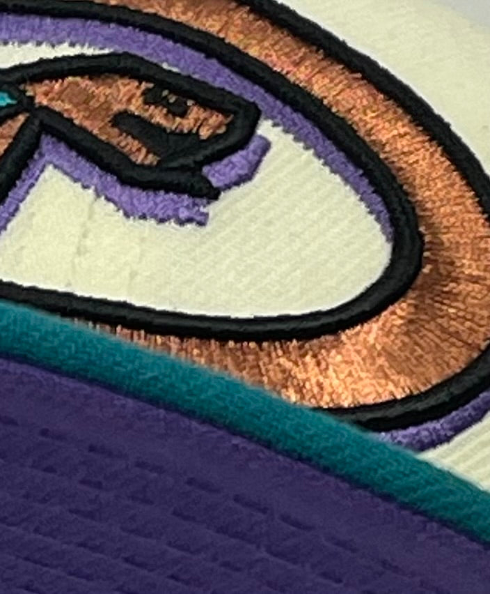 ARIZONA DIAMONDBACKS (OFF-WHITE) (2001 WS) NEW ERA 59FIFTY FITTED (PURPLE UNDER VISOR)