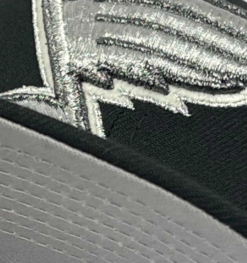 ST.LOUIS BLUES (BLACK) (WESTERN CONF) NEW ERA 59FIFTY FITTED (GLOW IN THE DARK)