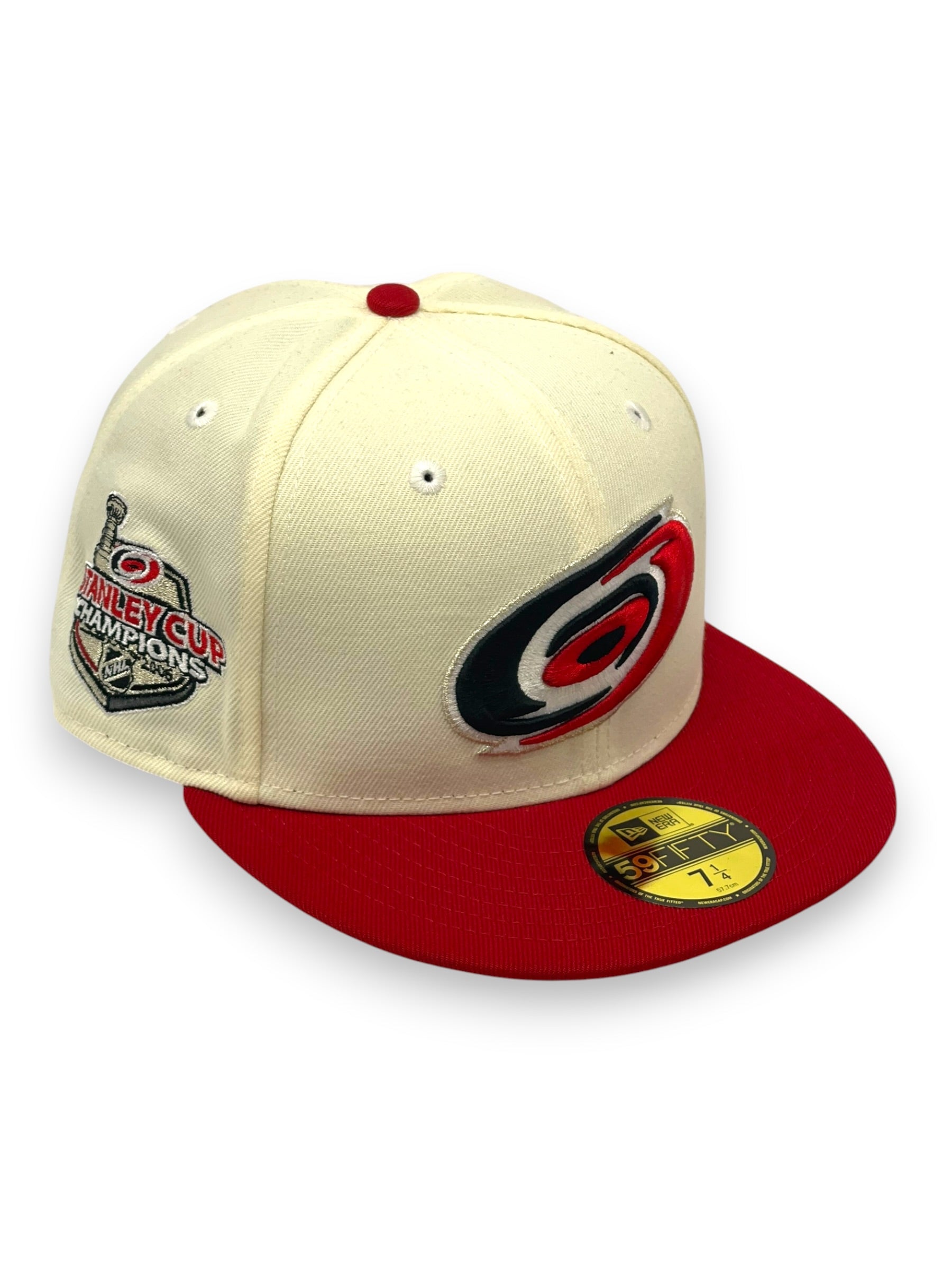 CAROLINA HURRICANES (OFF-WHITE) 