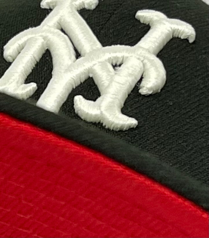NEW YORK METS (2001 911 FLAG) NEW ERA 59FIFTY FITTED (GLOW IN THE DARK) (RED UNDER VISOR)