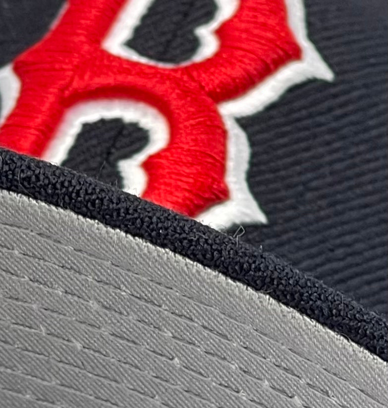 BOSTON RED SOX (NAVY) (1999-2006 GAME) NEW ERA 59FIFTY FITTED (GREY BRIM)