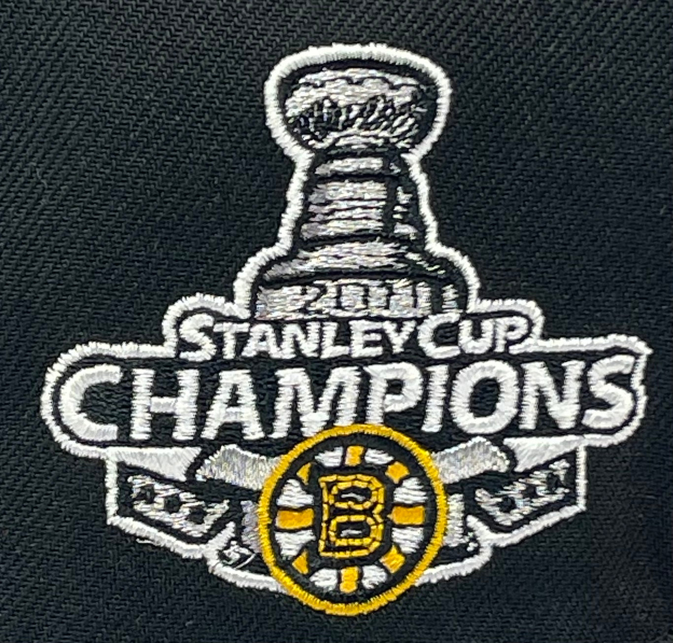 BOSTON BRUINS (BLACK/A-GOLD) (2011 STANLEY CUP) NEW ERA 59FIFTY FITTED