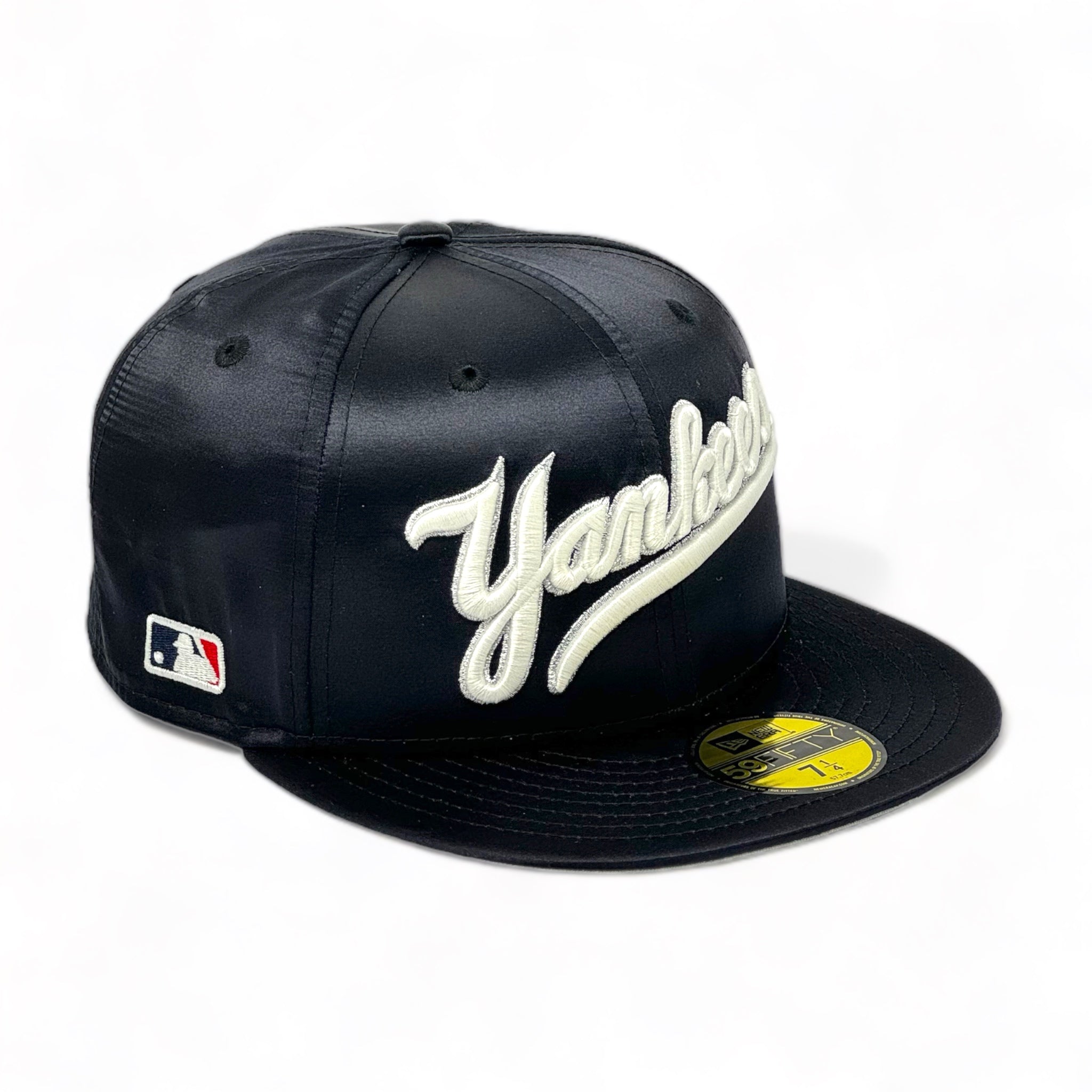 NEW YORK YANKEES (NAVY) "SATIN COLLECTION" NEW ERA 59FIFTY FITTED