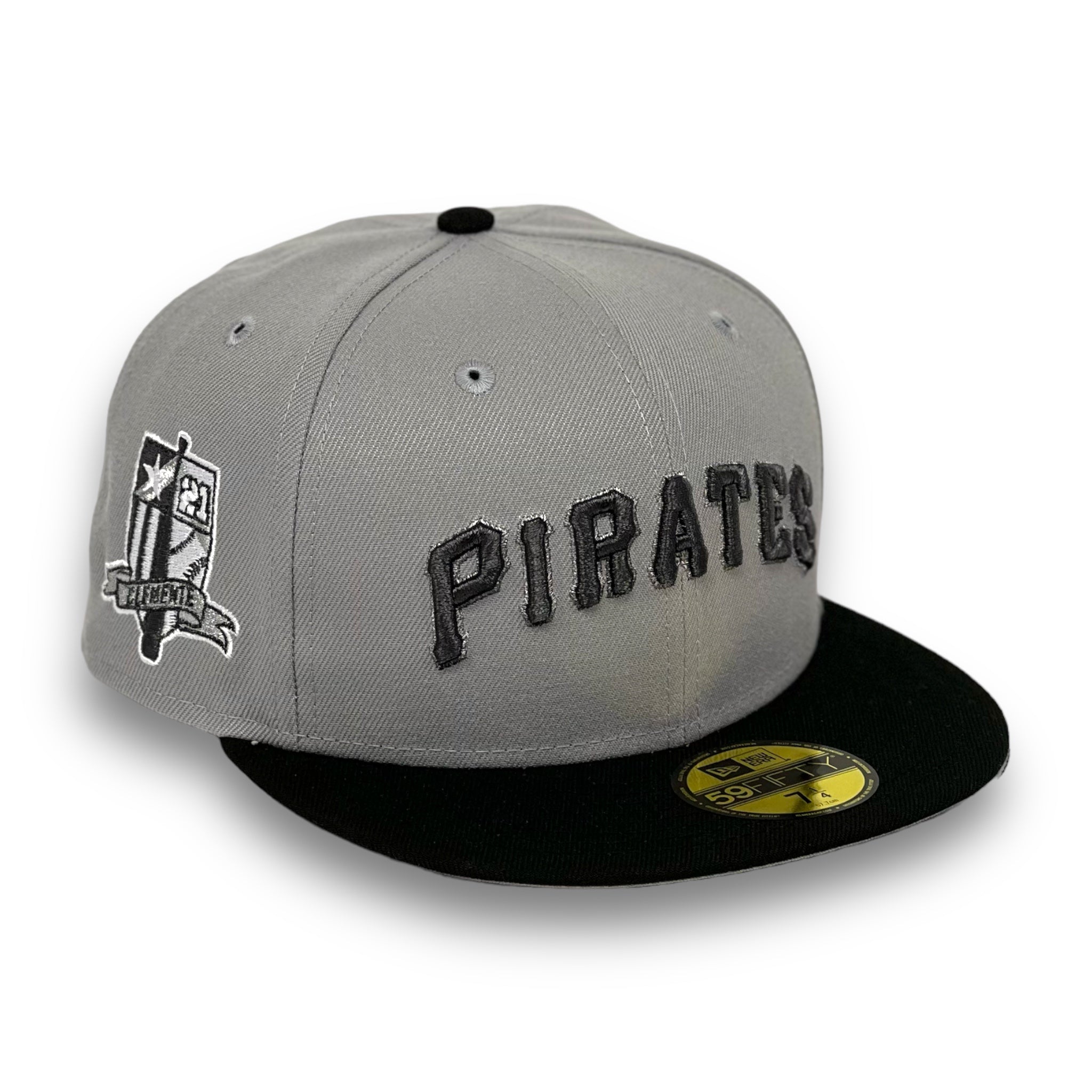 New Era Pittsburgh Pirates Roberto Clemente Chrome Gold Two Tone Edition  59Fifty Fitted Hat, EXCLUSIVE HATS, CAPS