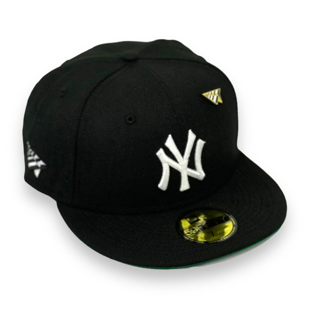 PAPER PLANES NEW YORK YANKEES (MLB X PAPER PLANES) "LIMITED" (GREEN UNDER VISOR)