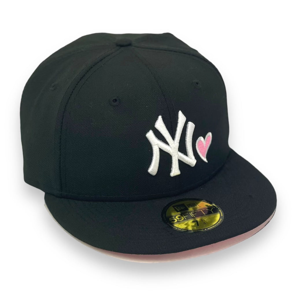 NEW YORK YANKEES (BLK/WHT) "LOVE OF THE GAME" NEW ERA 59FIFTY FITTED (PINK UNDER VISOR)