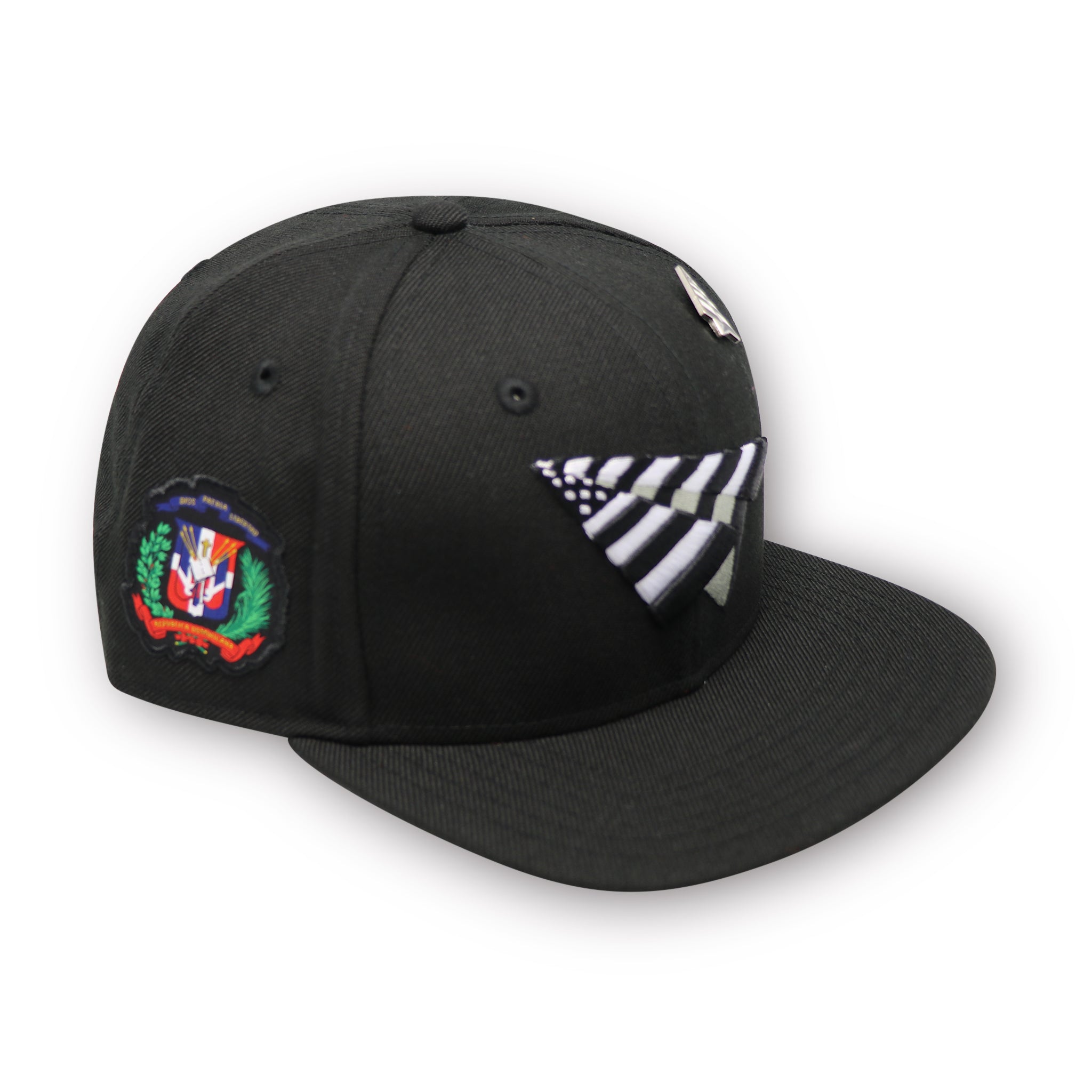 PAPER PLANES  RETRO FIT DOMINICAN REPUBLIC (BLACK) SNAPBACK