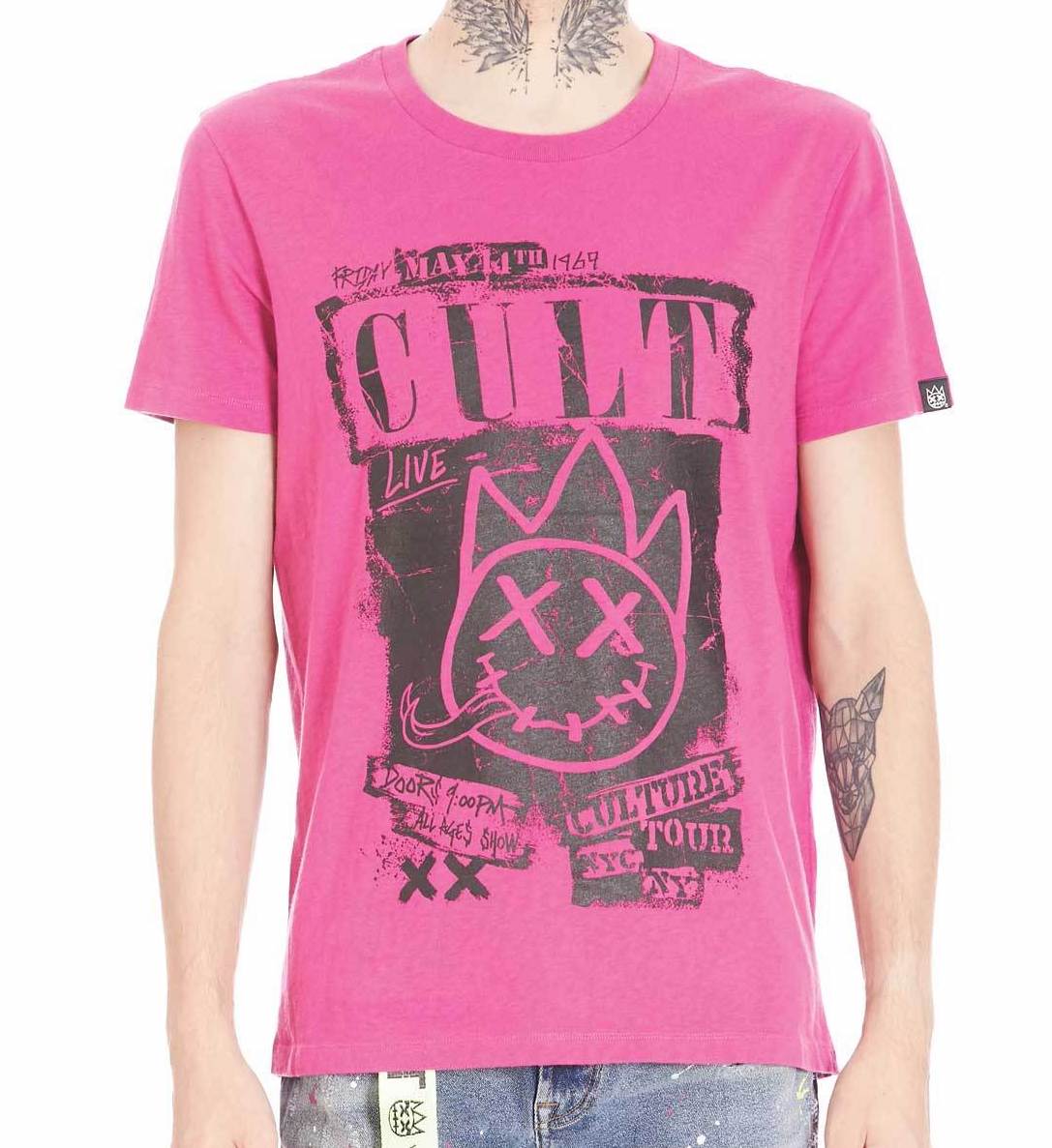 CULT CULTURE TOUR SHORT SLEEVE CREW NECK TEE IN MAGENTA