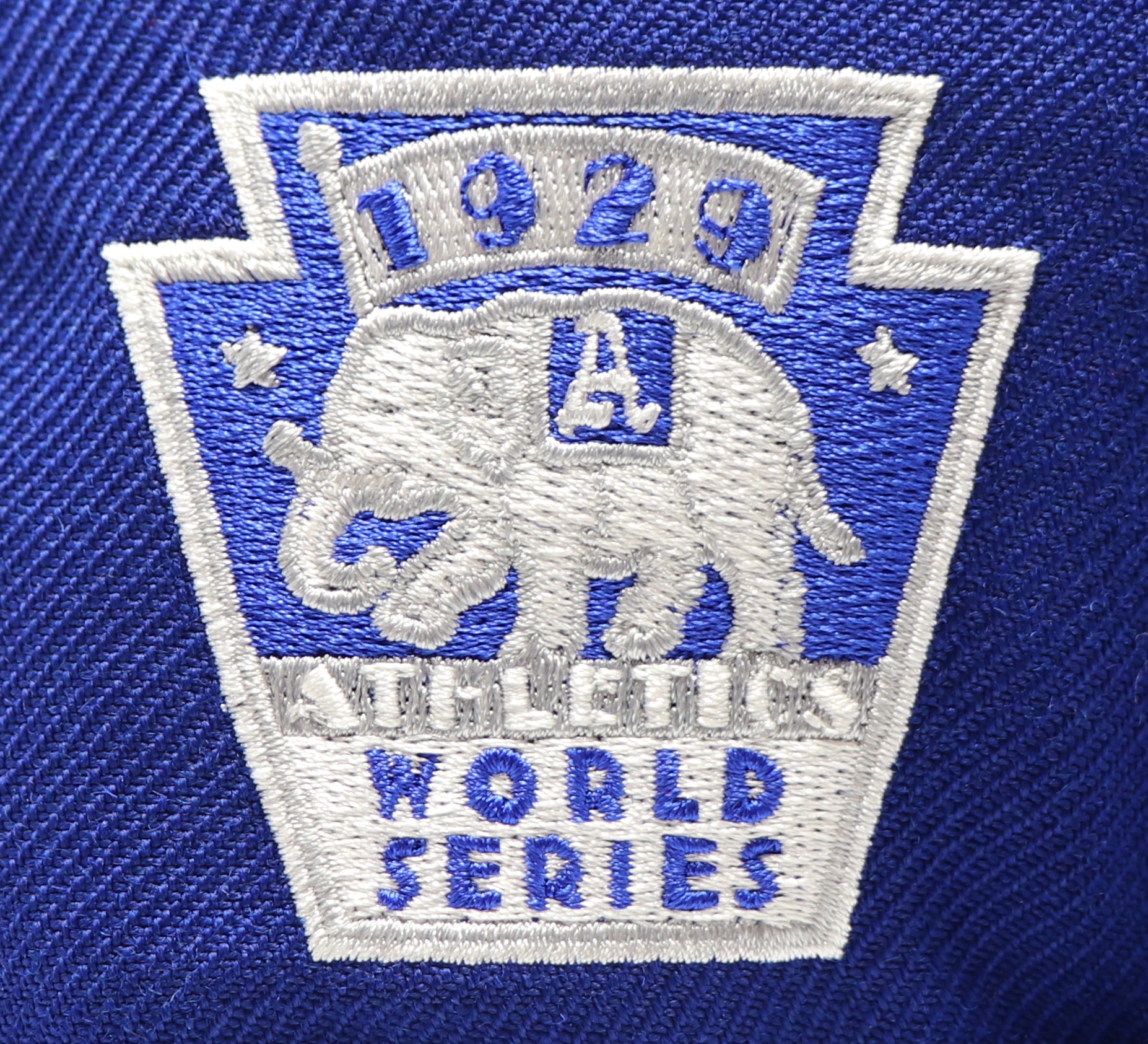 PHILADELPHIA ATHLETICS (ROYAL) (1929 WORLDSERIES) NEW ERA 59FIFTY FITTED ( OFF-WHITE UNDER VISOR)