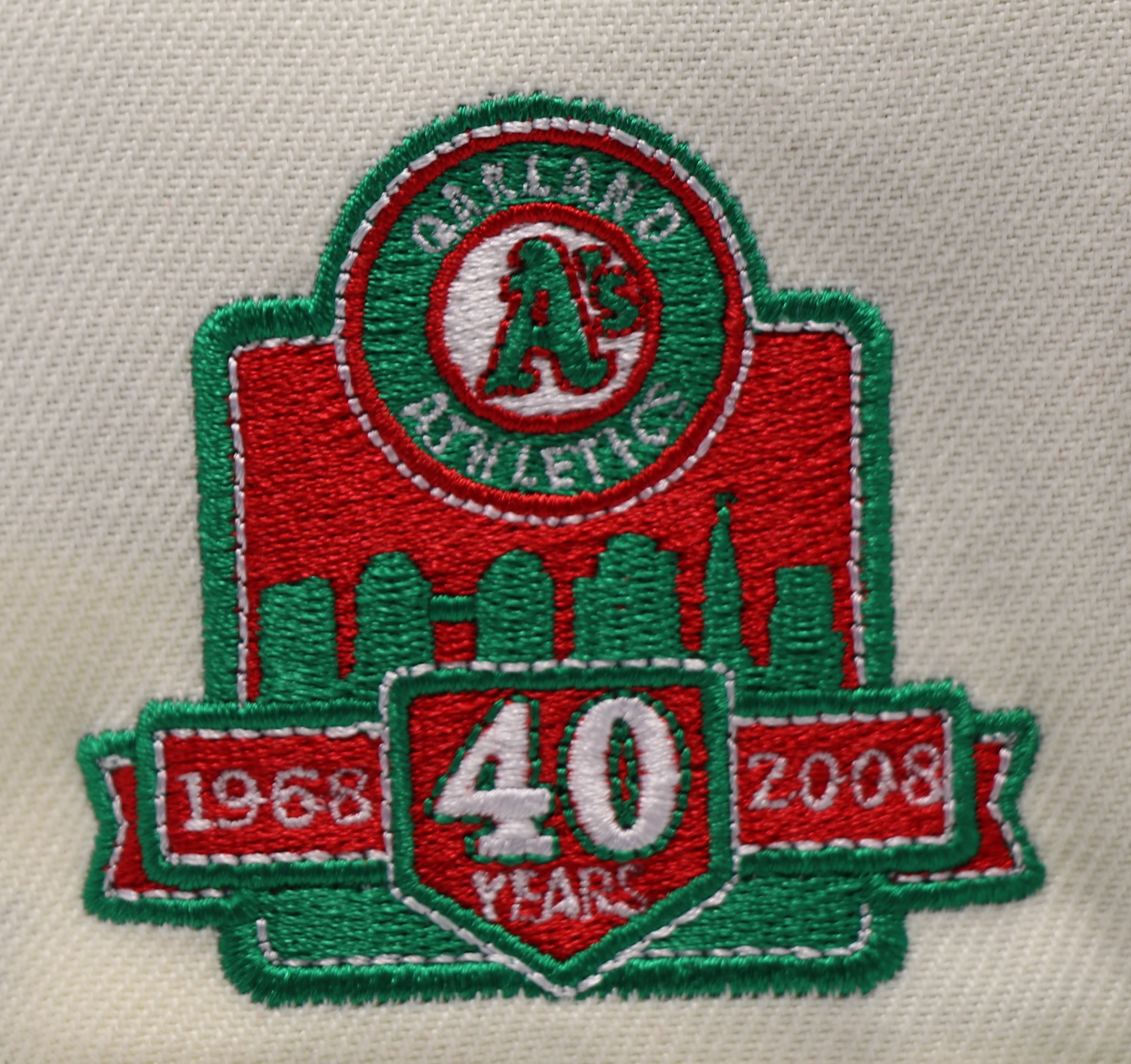 OAKLAND ATHLETICS (40TH ANNIVERSARY) NEW ERA 59FIFTY FITTED (RED UNDER VISOR) (S)