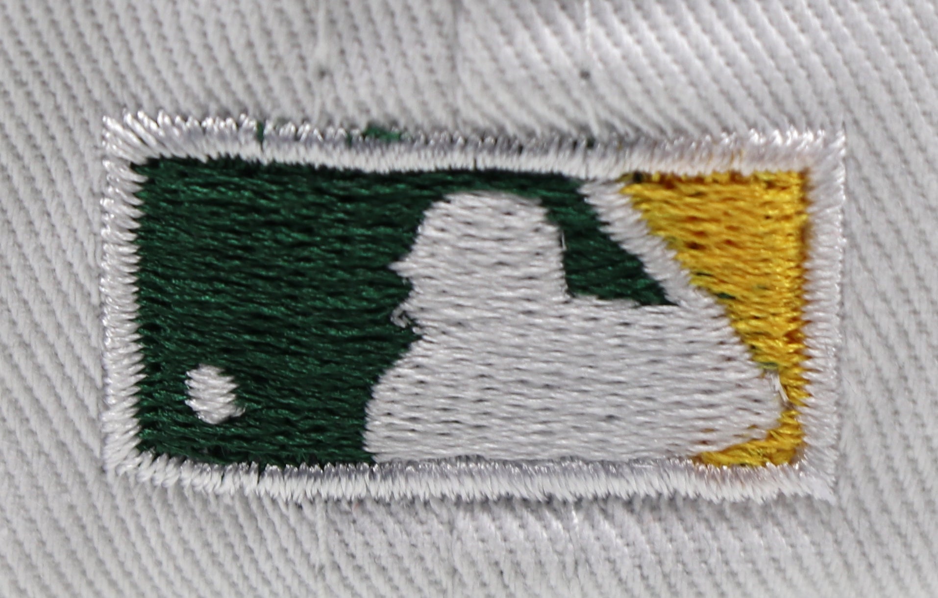 OAKLAND ATHLETICS (WHITE) (1989 WS BATTLE OF THE BAY) NEW ERA 59FIFTY FITTED
