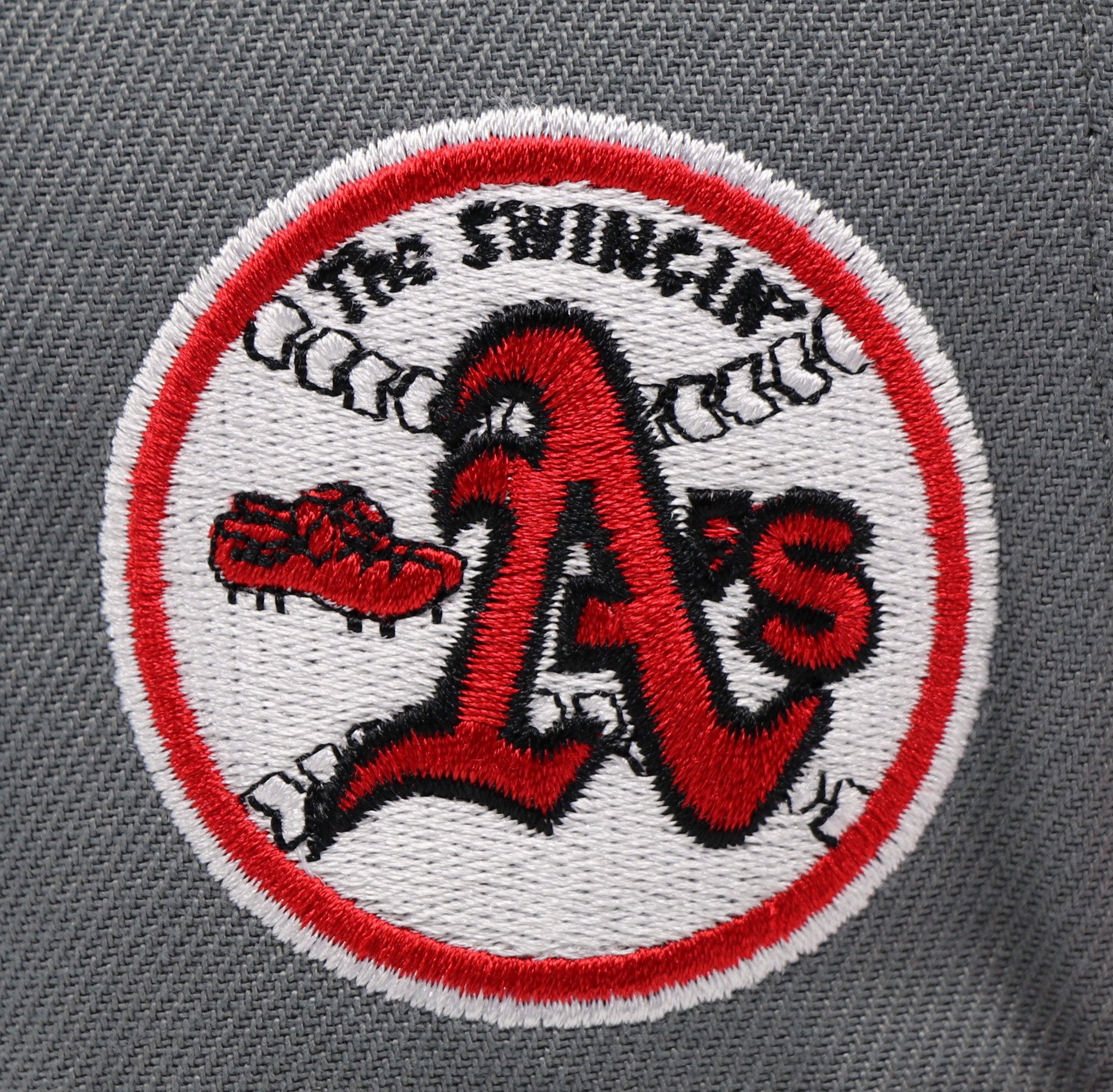 OAKLAND ATHLETICS (S-GREY) NEW ERA 59FIFTY FITTED (RED VISOR)