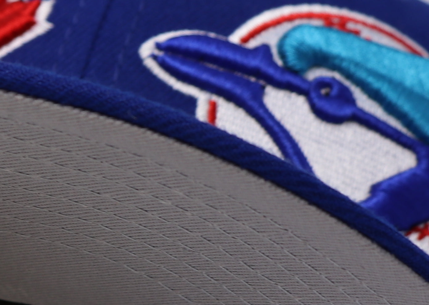 TORONTO BLUEJAYS (PATCH PRIDE) NEW ERA 59FIFTY FITTED