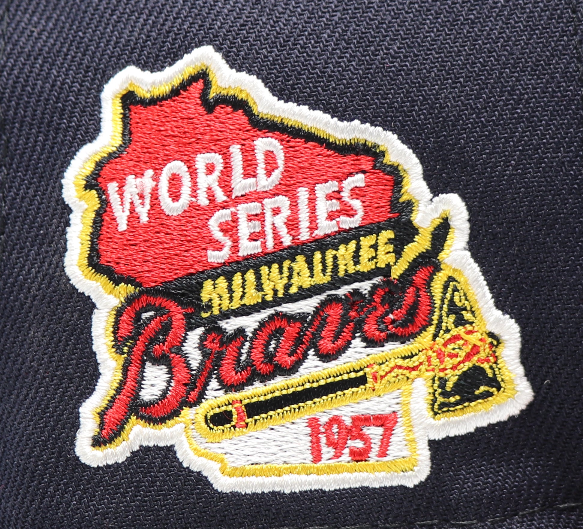 MILWAUKEE BRAVES (1957 WORLDSERIES) NEW ERA 59FIFTY FITTED ( OFF-WHITE UNDER VISOR)