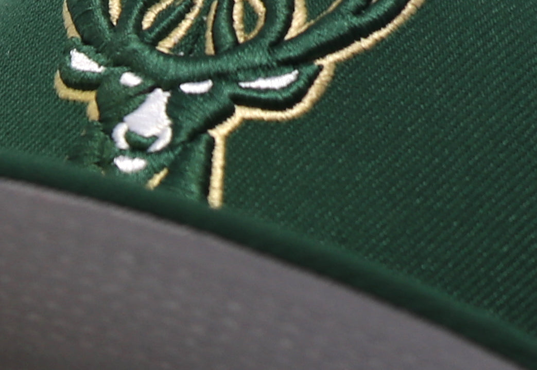 MILWAULKEE BUCKS [GREEN]  NEW ERA 59FIFTY FITTED