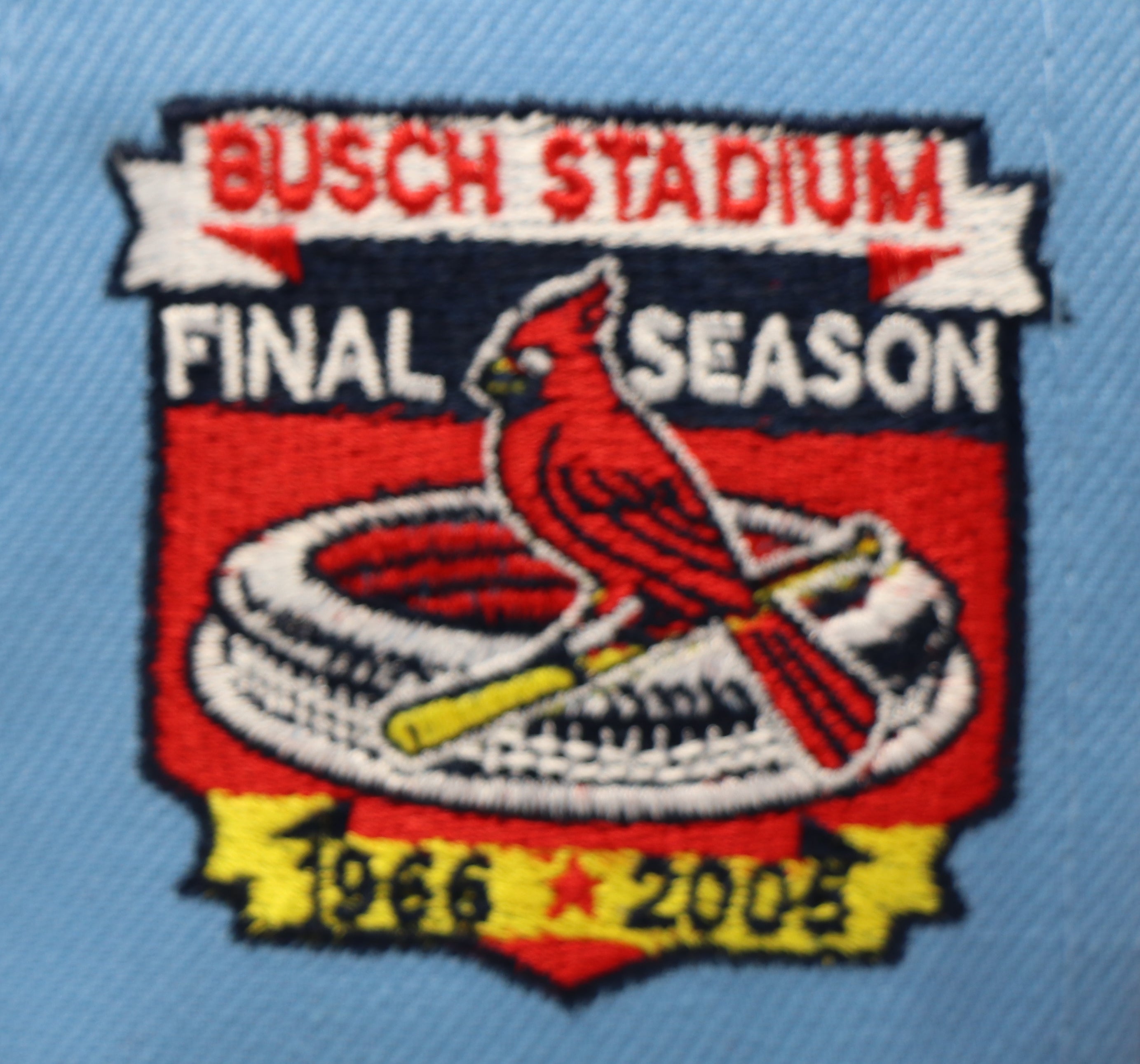 ST. LOUIS CARDINALS (BUSCH STADIUM "1966-2005") NEW ERA 59FIFTY FITTED (NAVY UNDER VISOR)