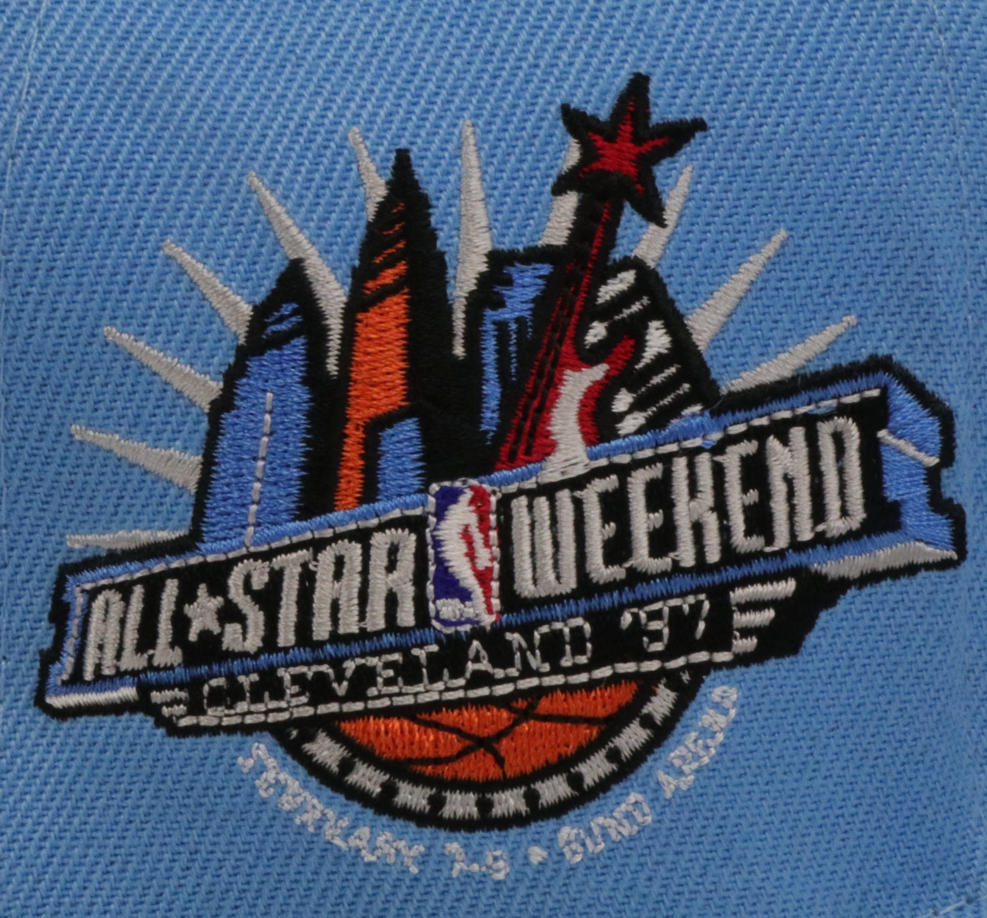 CLEVELAND CAVALIERS (SKYBLUE) (1997 ALLSTARGAME WEEKEND) MITCHELL & NESS (SH21475)