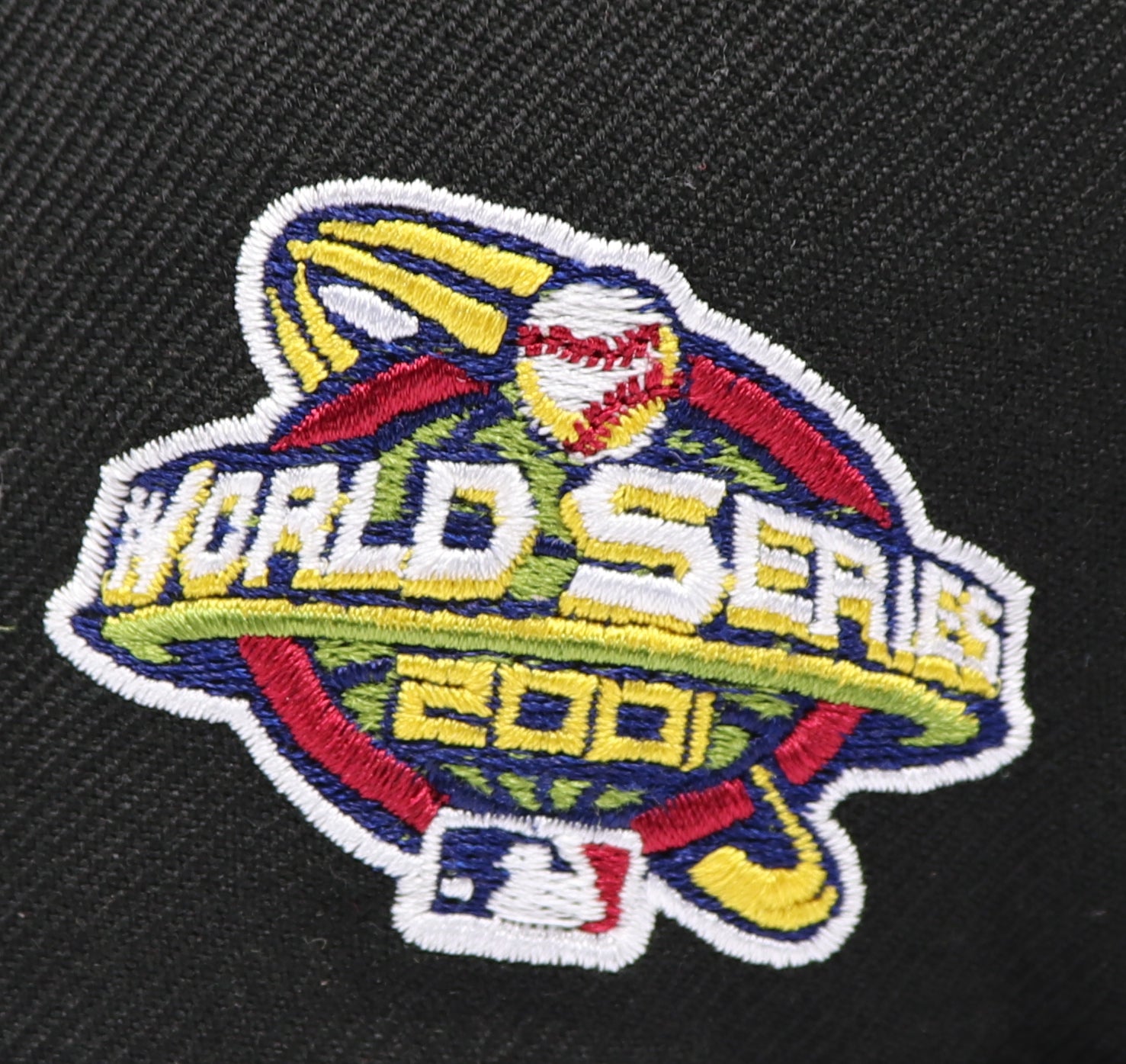 ARIZONA DIAMONDBACKS (BLACK) (2001 WORLD SERIES) NEW ERA 9FIFTY SNAPBACK (GREY UNDER VISOR)