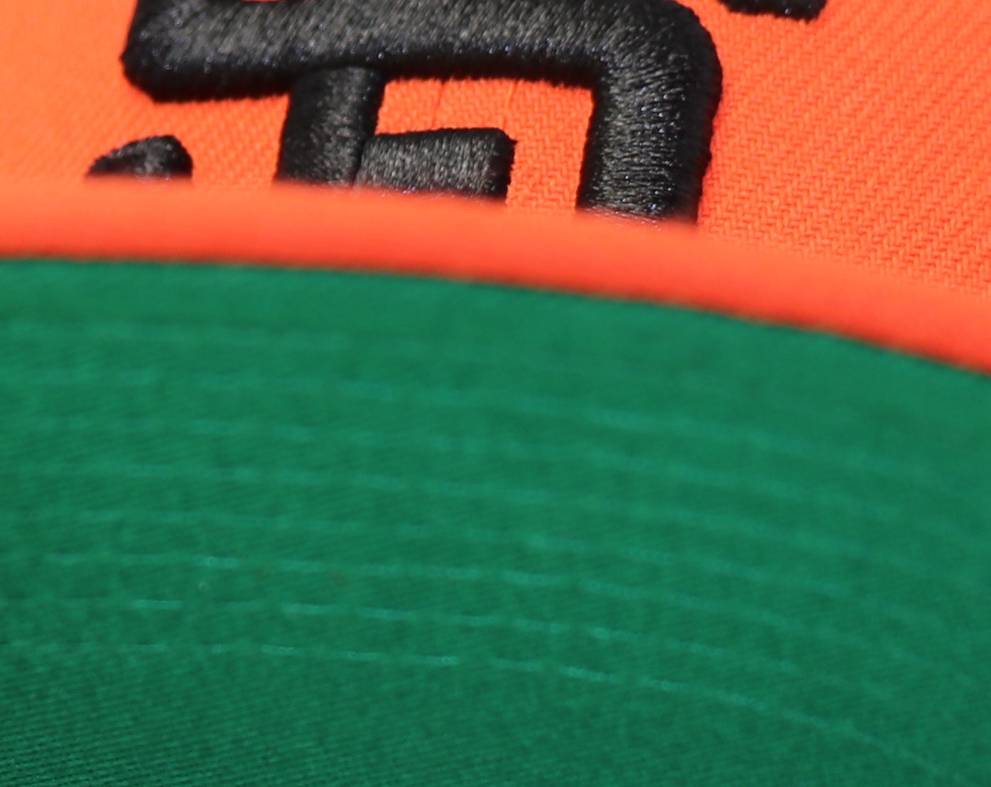 SAN FRANCISCO GIANTS (ORANGE) "1989 WORLDSERIES X BATTLE OF THE BAYS) NEW ERA 59FIFTY FITTED (GREEN UNDER VISOR)