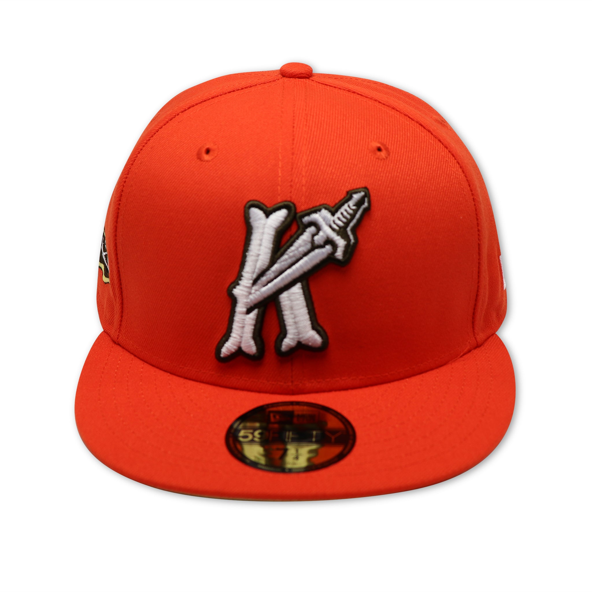 CHARLOTTE KNIGHTS NEW ERA 59FIFTY FITTED (V-GOLD UNDER VISOR)