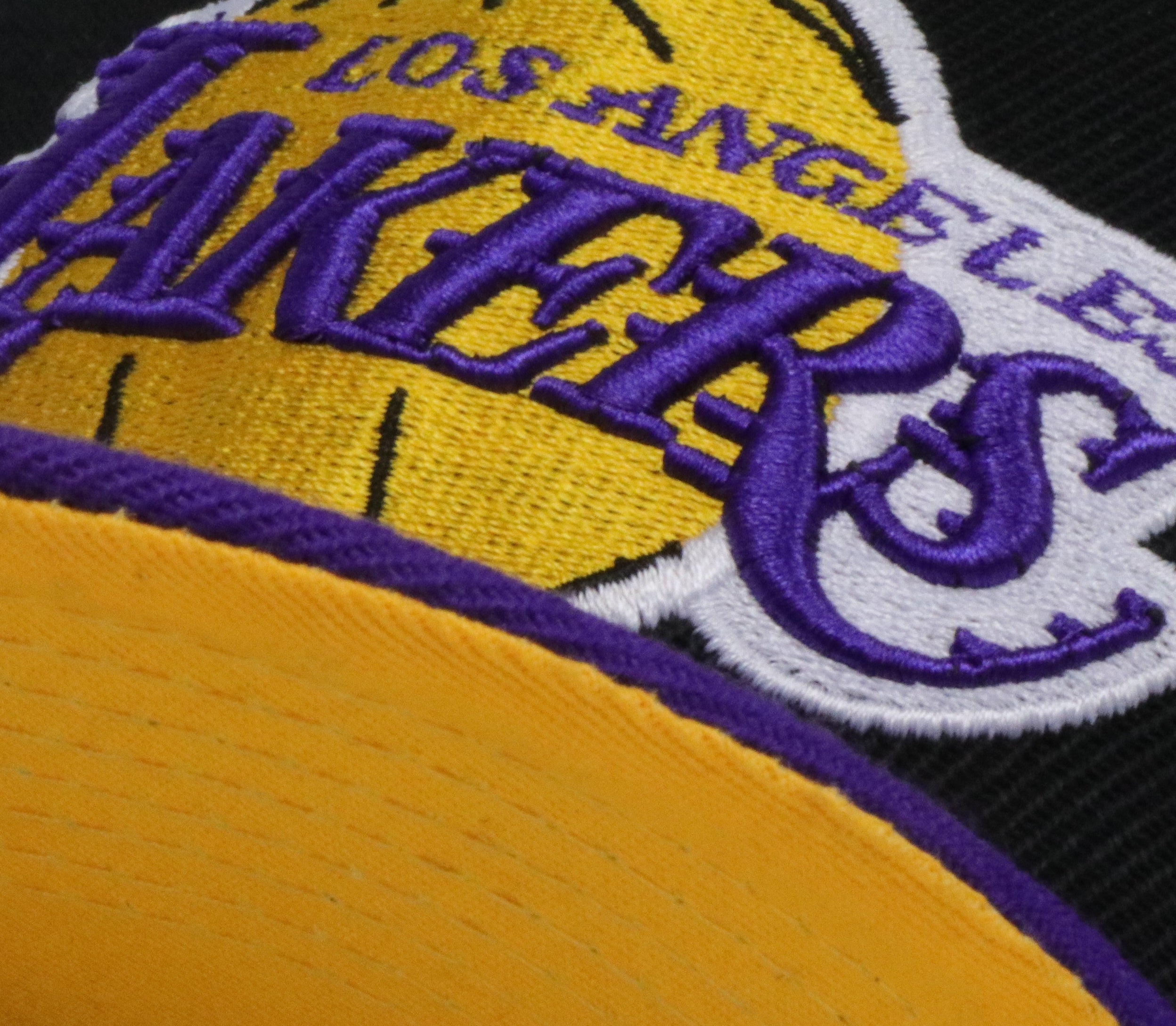 LOS ANGELES LAKERS (2004 ALLSTARGAME) MITCHELL & NESS SNAPBACK (SH21476)