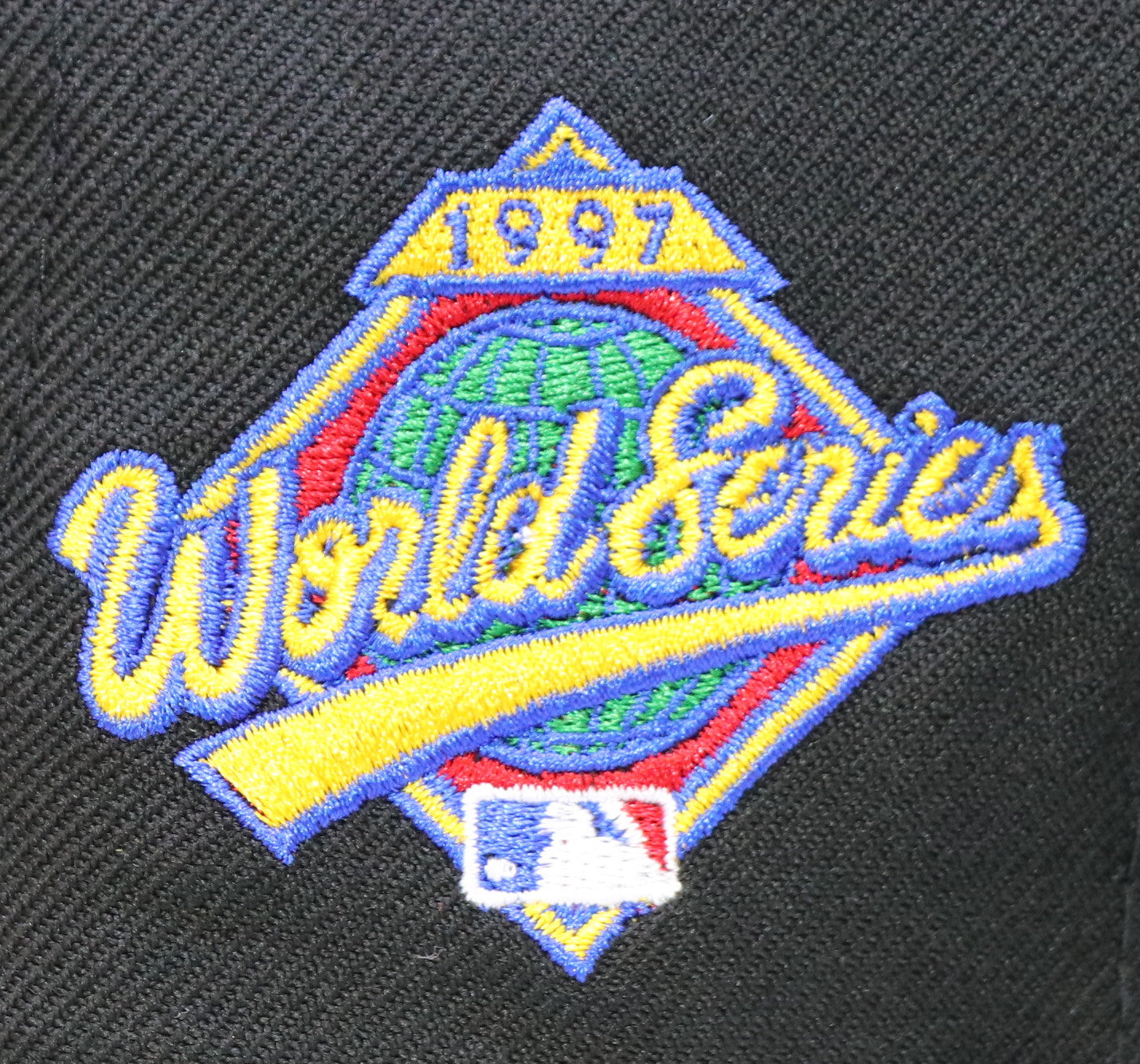 FLORIDA MARLINS "1997 WORLDSERIES" NEW ERA 59FIFTY FITTED (PINK UNDER VISOR)