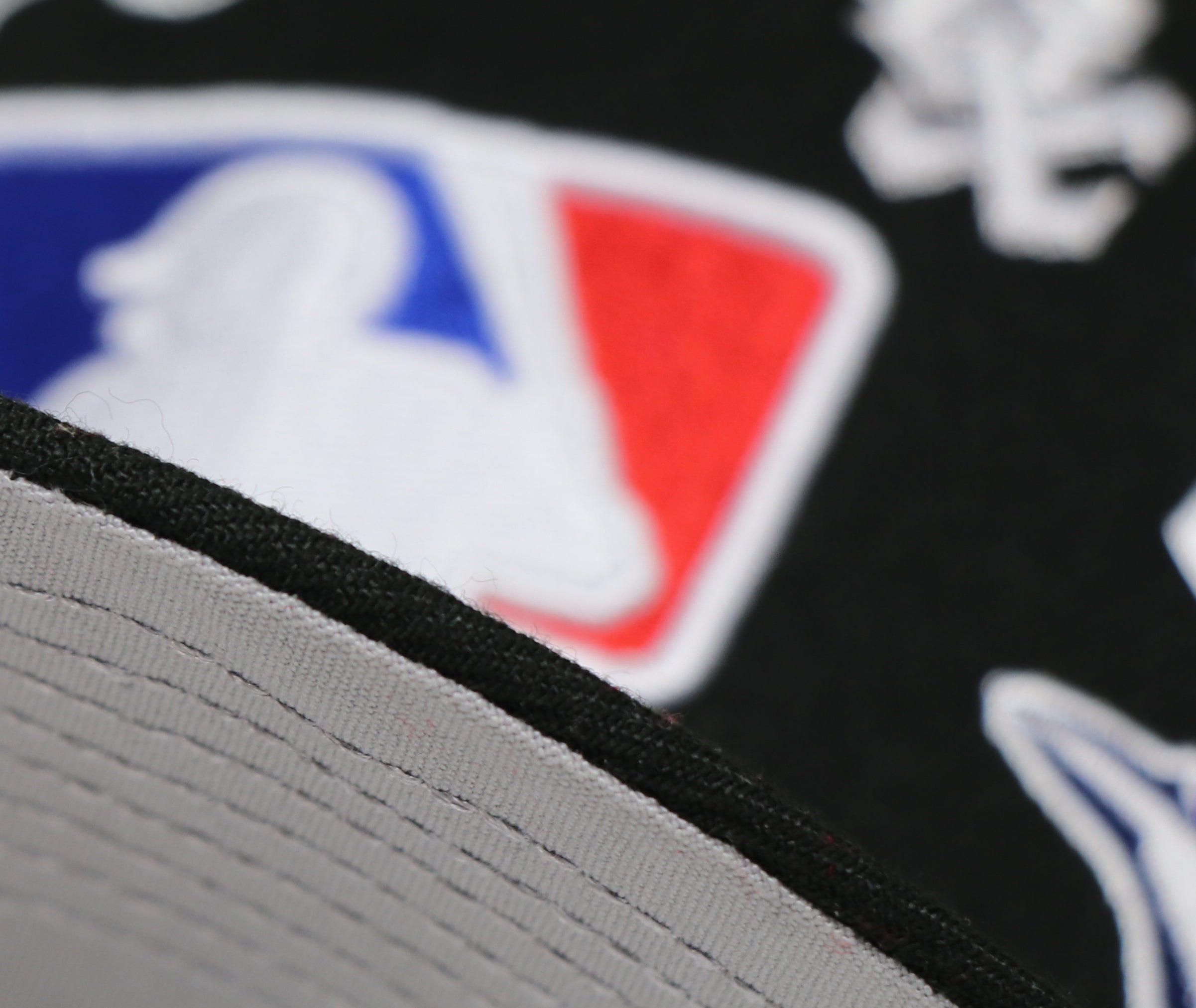 MLB ALL-OVER LOGO NEW ERA 59FIFTY FITTED