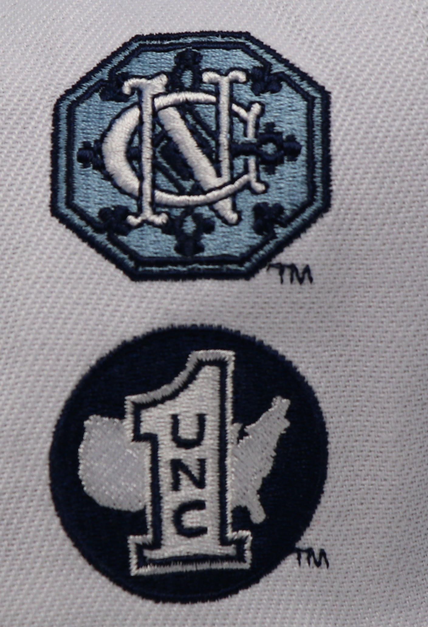 MITCHELL & NESS NORTH CAROLINA TAR HEELS 2-TONE SNAPBACK