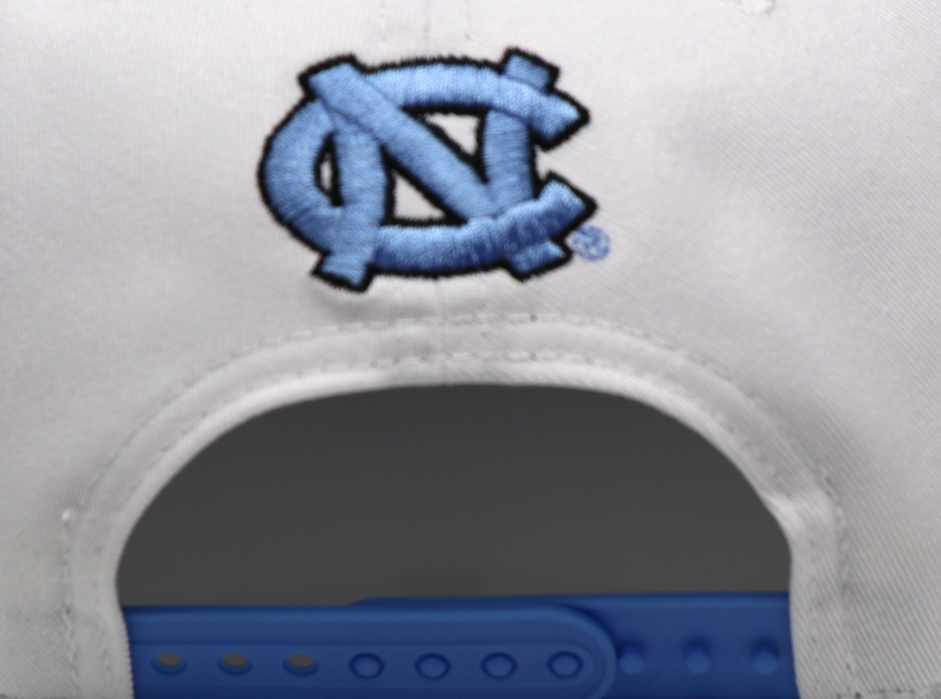 NORTH CAROLINA TAR HEELS (WHITE) NEW ERA 59FIFTY SNAPBACK