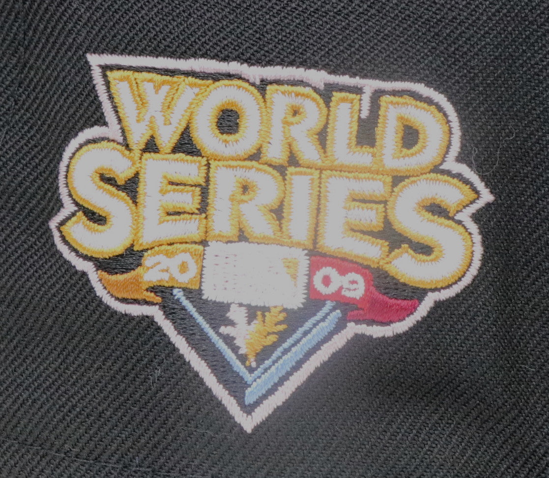 NEW YORK YANKEES (BLACK) "2009 WORLDSERIES" NEW ERA 59FIFTY FITTED (PINK BOTTOM)