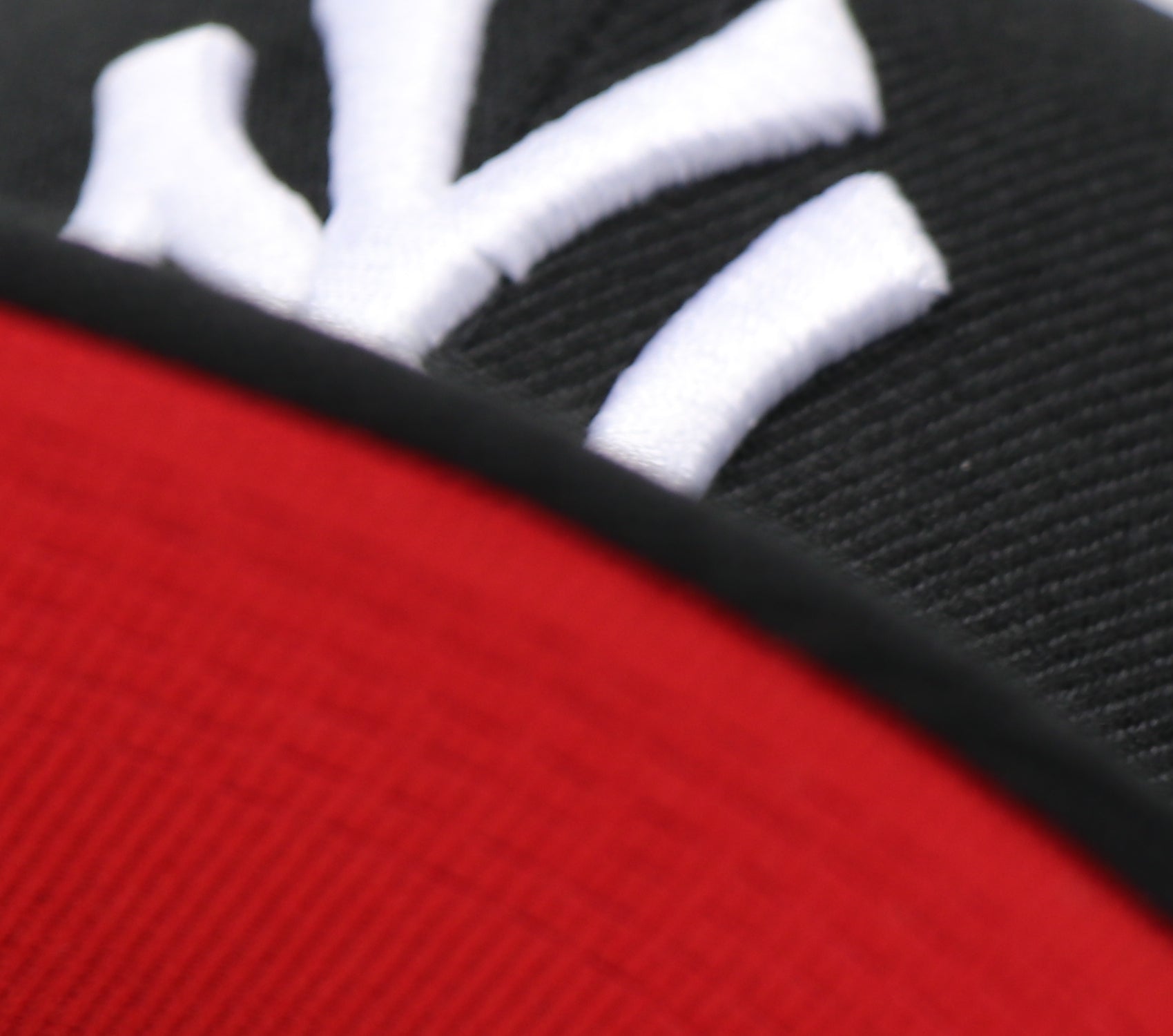 "KIDS" - NEW YORK YANKEES (BLACK) "1996 WORLDSERIES" NEW ERA 59FIFTY FITTED (RED UNDER VISOR)