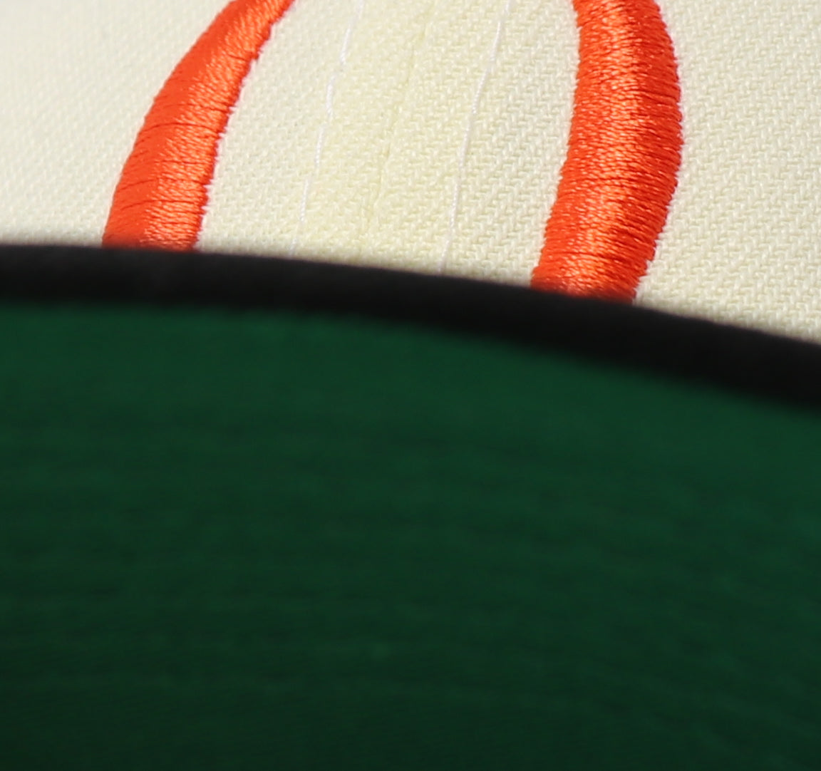 BALTIMORE ORIOLES (OFF-WHITE) (1901) NEW ERA 59FIFTY FITTED GREEN UNDER VISOR)