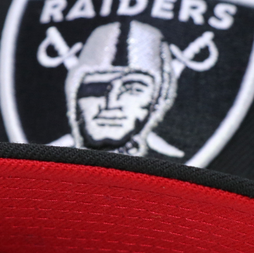 LAS VEGAS RAIDERS "60TH ANNIVERSARY " NEW ERA  59FIFTY FITTED (RED BOTTOM)