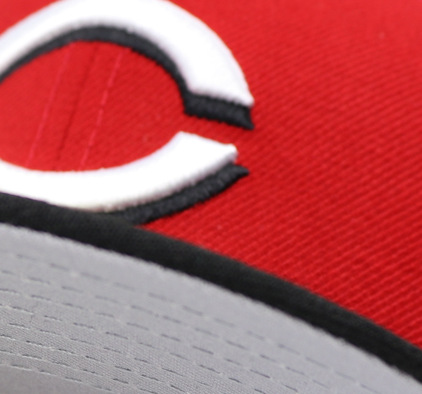 CINCINNATI REDS (RED/BLACK) (2001-2006 HOME) NEW ERA 59FIFTY FITTED