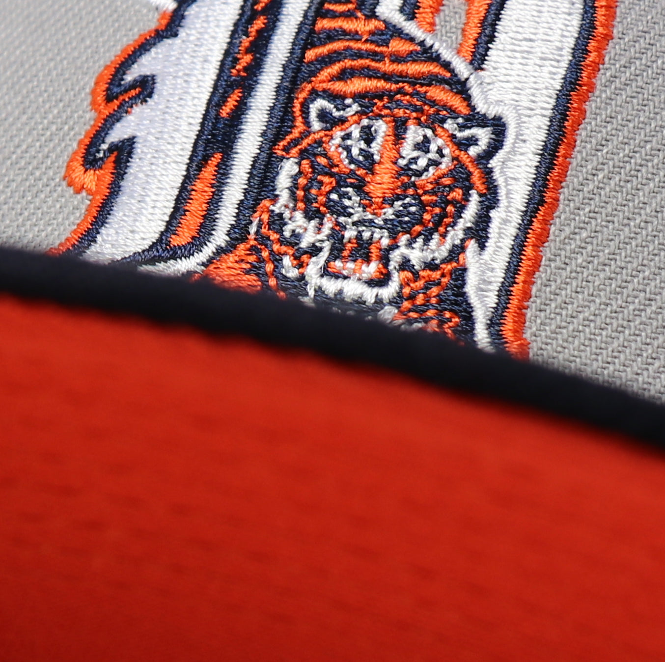 DETROIT TIGERS "ROAD" (2005 ALLSTARGAME" NEW ERA 59FIFTY FITTED (ORANGE UNDER VISOR)