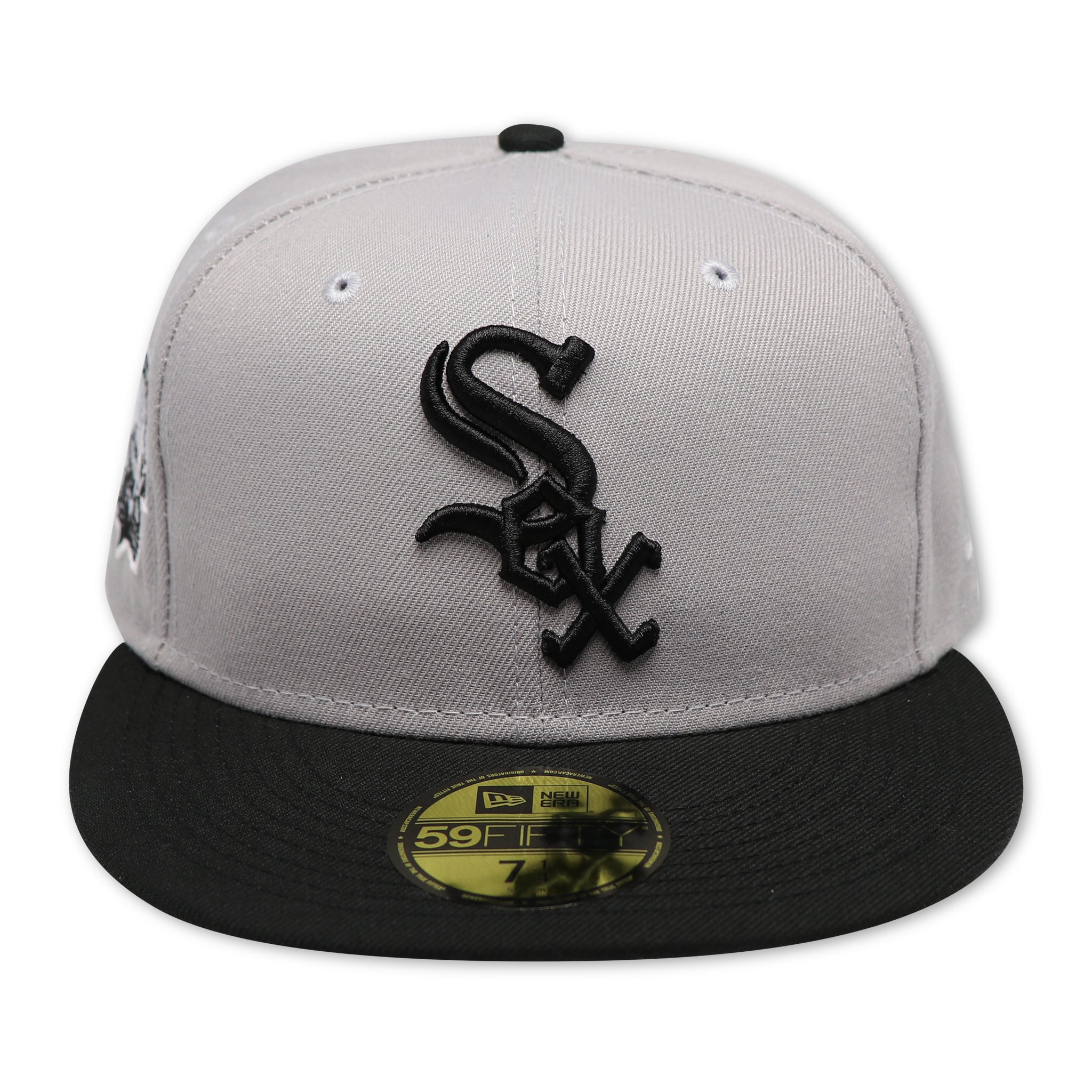 CHICAGO WHITESOX "ROAD" (COMISKEY PARK) NEW ERA 59FIFTY FITTED ( SILVER UNDER VISOR)