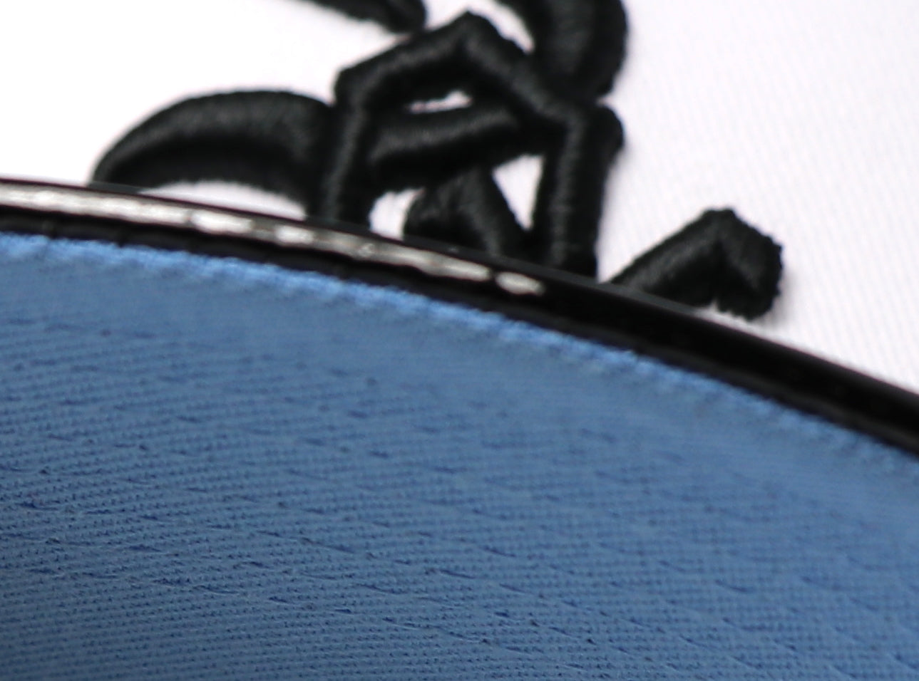 CHICAGO WHITESOX (WHITE) (PATENT LEATHER BRIM) (COMISKEY PARK) NEW ERA 59FIFTY FITTED (SKY BLUE UNDER VISOR) (S)