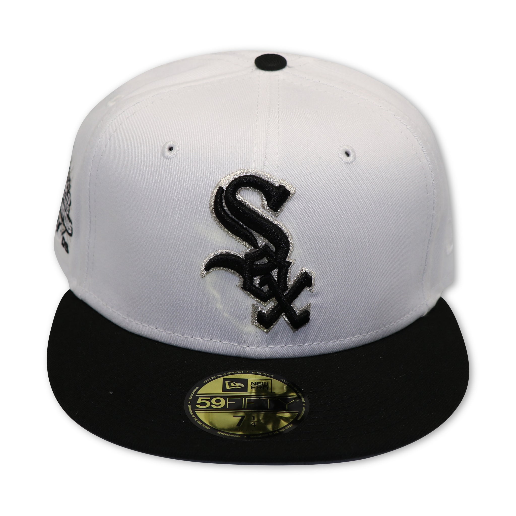 CHICAGO WHITESOX (WHITE) (2005 WORLDSERIES CHAMPIONS) NEW ERA 59FIFTY FITTED (SILVER UNDER VISOR)
