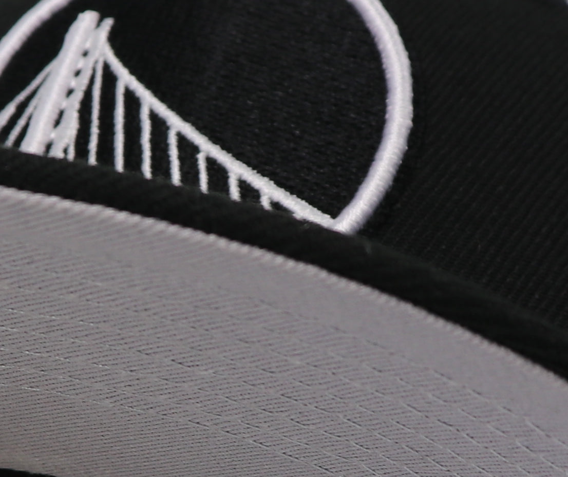GOLDEN STATE WARRIORS (BLACK/WHITE) NEW ERA 59FIFTY FITTED