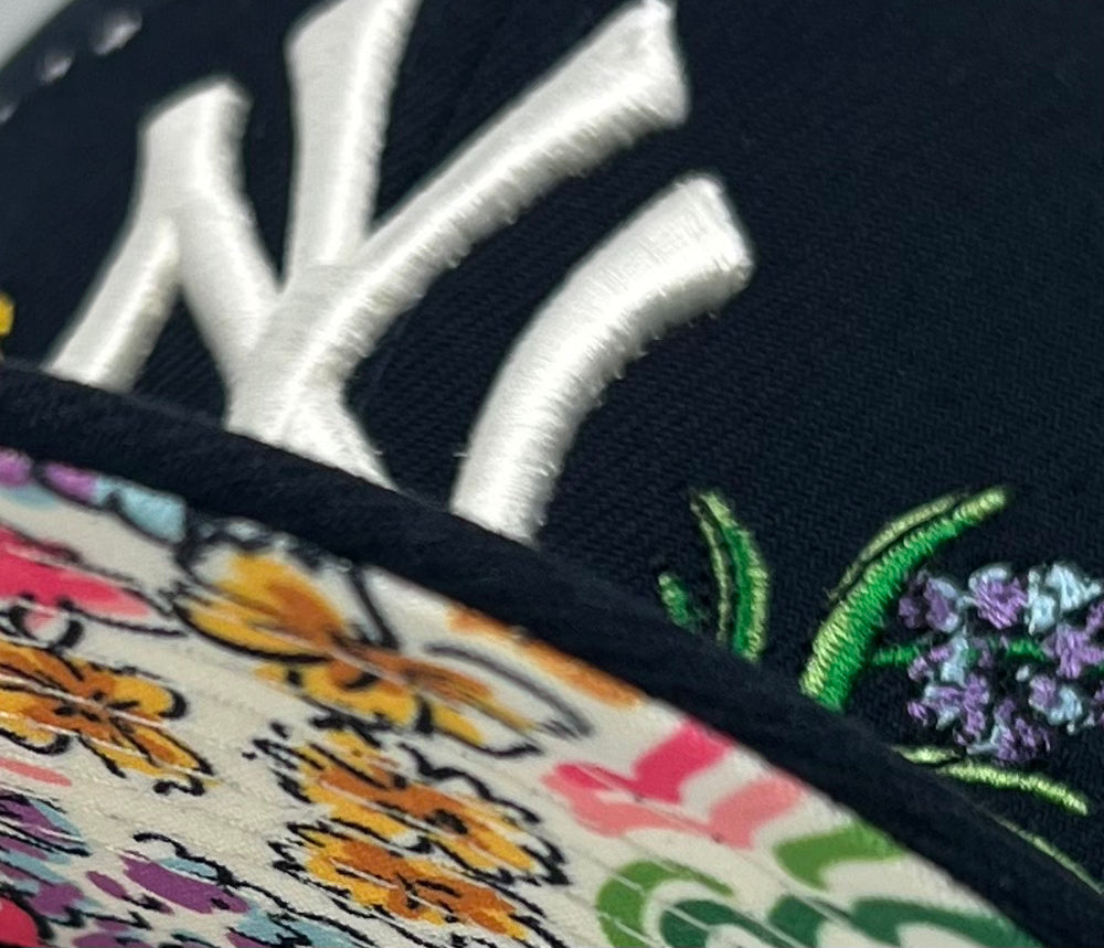 NEW YORK YANKEES  (FLORAL) NEW ERA 59FIFTY FITTED